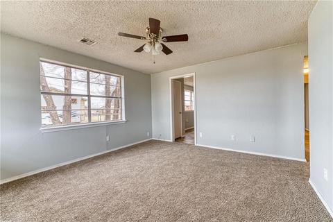 302 E 6th St, Duke, OK 73532 photo 10