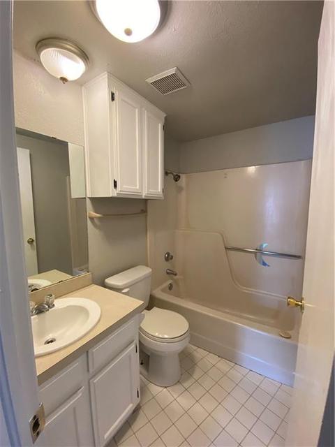 2103 Meench St, Moore, OK 73170 photo 17