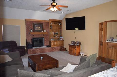 800 Adams Trl, Edmond, OK 73012 photo 14