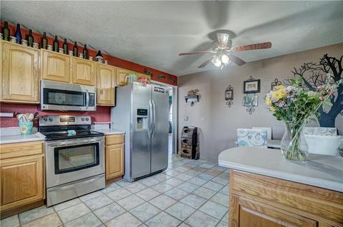 21201 Montgomery Dr, Mcloud, OK 74851 photo 6