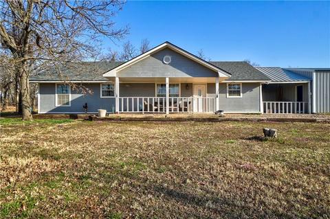 21201 Montgomery Dr, Mcloud, OK 74851 photo 1