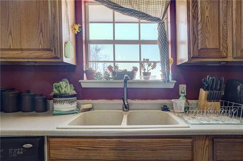 21201 Montgomery Dr, Mcloud, OK 74851 photo 7