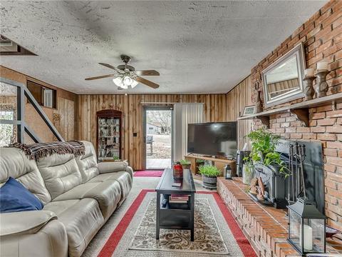 1701 S Harrah Rd, Harrah, OK 73045 photo 3