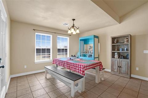 1736 White Tail Dr, Altus, OK 73521 photo 11