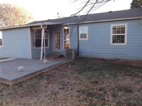 804 Hickory St, Altus, OK 73521 photo 17