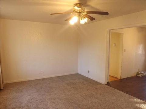 804 Hickory St, Altus, OK 73521 photo 10