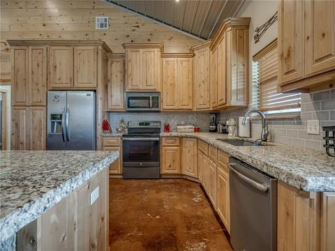 12301 S Dobbs Rd, Mcloud, OK 74851 photo 9