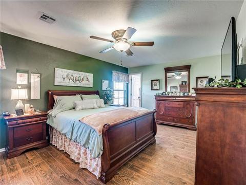 203 E Broadway, Blanchard, OK 73010 photo 2