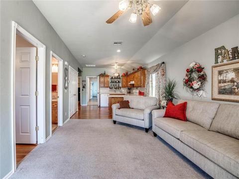 203 E Broadway, Blanchard, OK 73010 photo 8