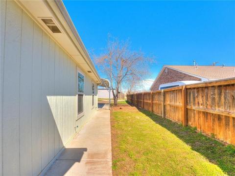 203 E Broadway, Blanchard, OK 73010 photo 30