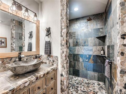 203 E Broadway, Blanchard, OK 73010 photo 3