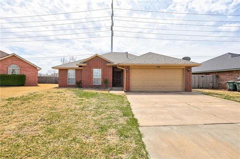 1712 Rasheed Rd, Edmond, OK 73003 photo 2