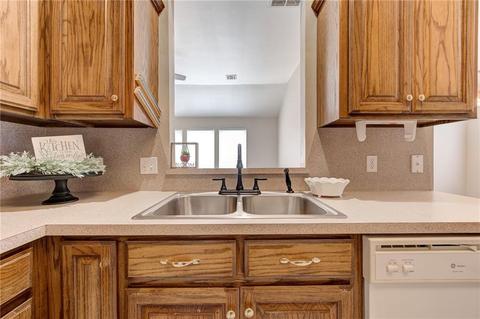 1712 Rasheed Rd, Edmond, OK 73003 photo 19