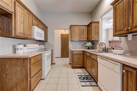 1712 Rasheed Rd, Edmond, OK 73003 photo 16
