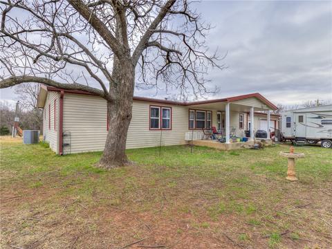 591 S Arena Rd, Mcloud, OK 74851 photo 1
