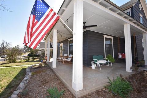 803 E Warner Ave, Guthrie, OK 73044 photo 2
