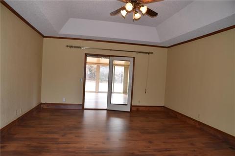 311 Stonegate Dr, Guthrie, OK 73044 photo 5