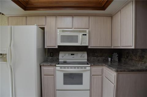 311 Stonegate Dr, Guthrie, OK 73044 photo 9