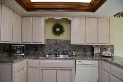 311 Stonegate Dr, Guthrie, OK 73044 photo 8