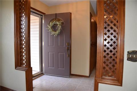311 Stonegate Dr, Guthrie, OK 73044 photo 2