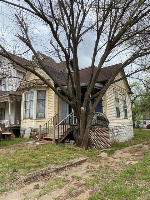 503 E Springer Ave, Guthrie, OK 73044 photo 2