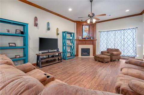 1617 Bayside Dr, Tuttle, OK 73089 photo 4