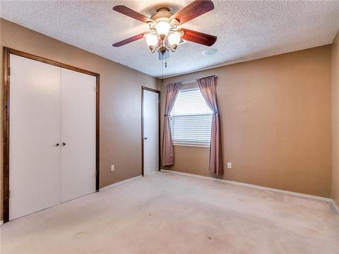 2213 Leaf Dr, Moore, OK 73160 photo 13