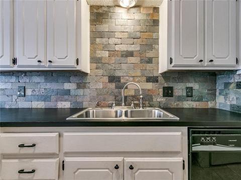 2213 Leaf Dr, Moore, OK 73160 photo 10