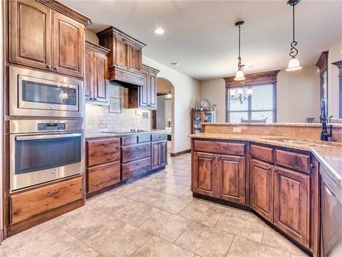 801 Arrowhead Dr, Tuttle, OK 73089 photo 10