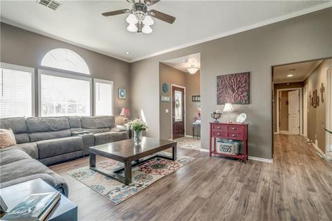616 E Washington Ave, Guthrie, OK 73044 photo 8