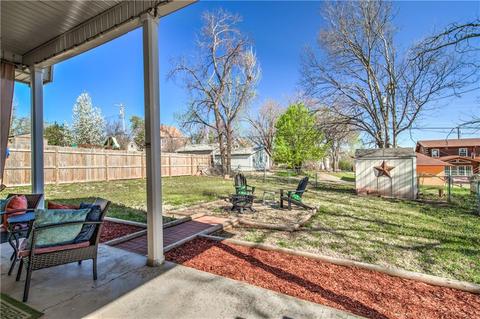 616 E Washington Ave, Guthrie, OK 73044 photo 7