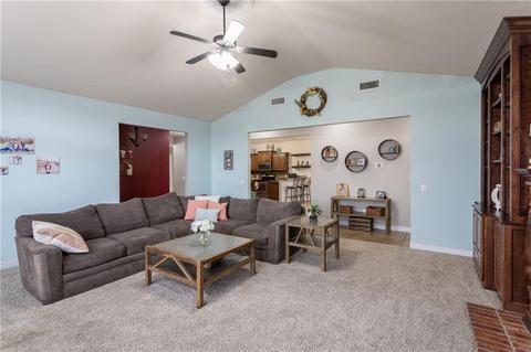 1813 Foxtail Cir, Altus, OK 73521 photo 5