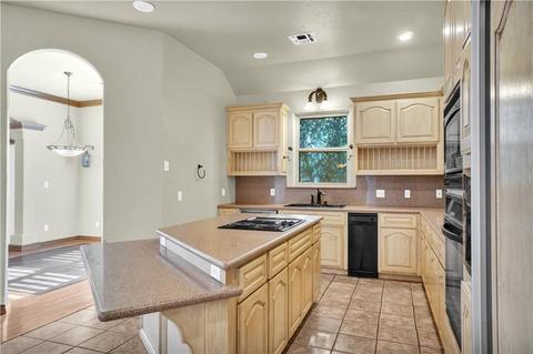 1604 E Ridgecrest Rd, Altus, OK 73521 photo 9