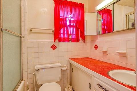 815 Park Ave, Watonga, OK 73772 photo 8