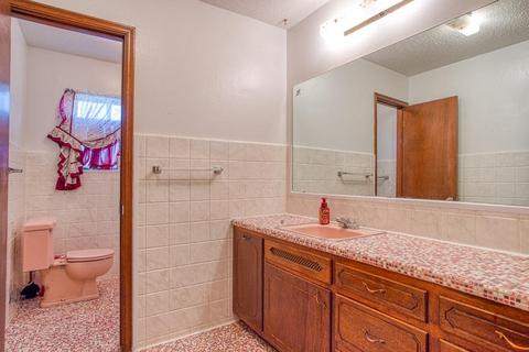 815 Park Ave, Watonga, OK 73772 photo 11
