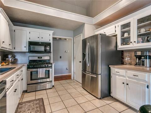 2704 Cimarron Dr, Norman, OK 73071 photo 10