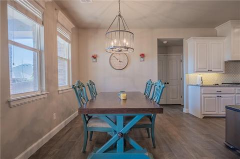 2716 Cedar Creek Dr, Moore, OK 73160 photo 8