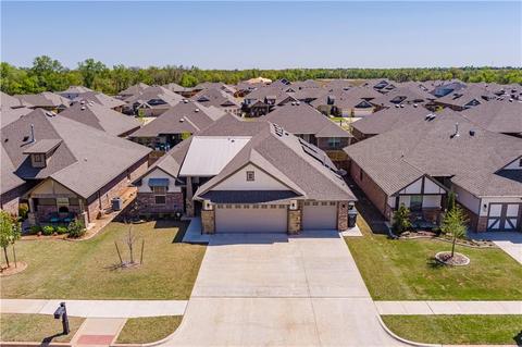 2716 Cedar Creek Dr, Moore, OK 73160 photo 1