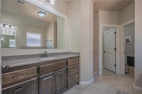 2716 Cedar Creek Dr, Moore, OK 73160 photo 17