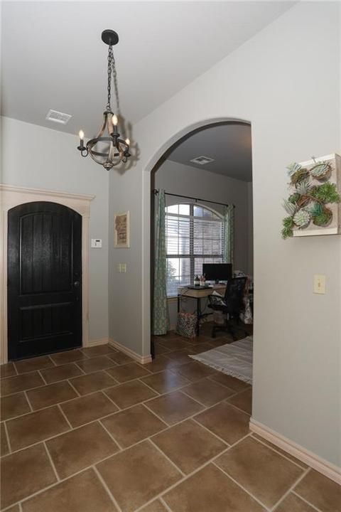 876 County Street 2921, Tuttle, OK 73089 photo 5