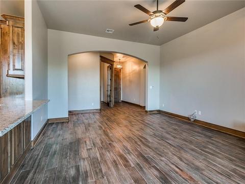 1613 Pendleton Pl, Moore, OK 73160 photo 9
