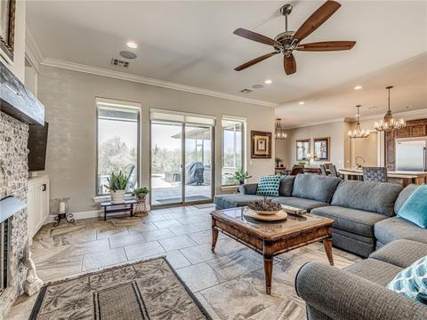 7273 Spring View Dr, Norman, OK 73026 photo 1