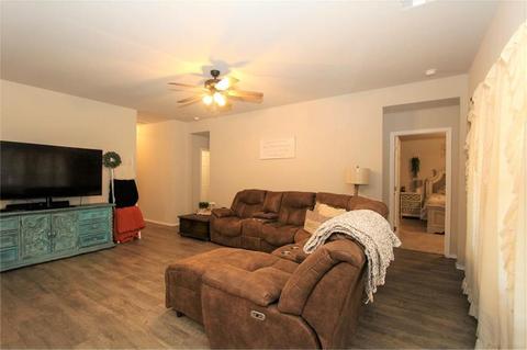 5211 Kye Dr, Tuttle, OK 73089 photo 11