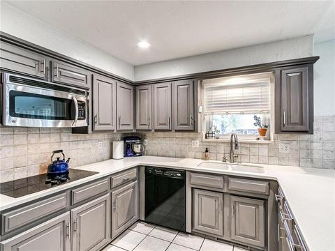 1708 Seminole Dr, Edmond, OK 73013 photo 16