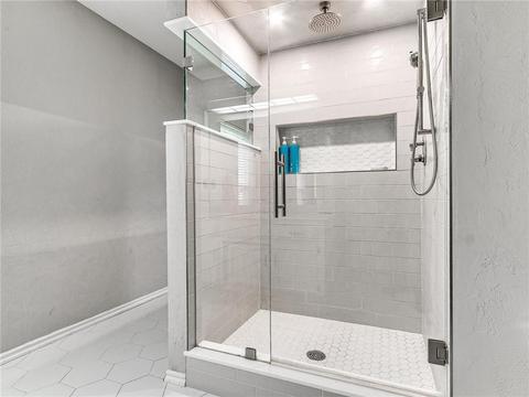 1708 Seminole Dr, Edmond, OK 73013 photo 8