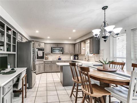 1708 Seminole Dr, Edmond, OK 73013 photo 14