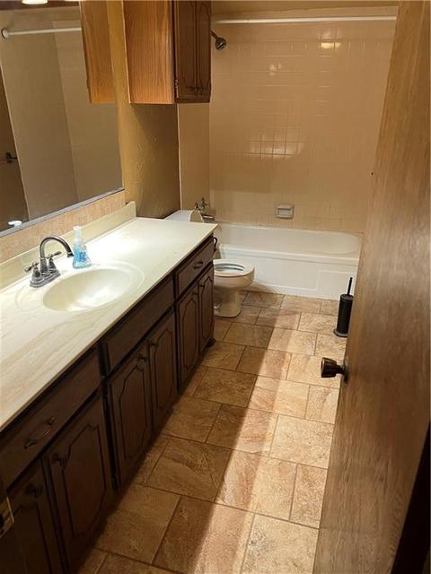 628 E Lea Ter, Mustang, OK 73064 photo 11