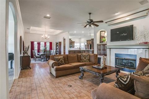 3600 Meadow Ln, Moore, OK 73160 photo 7