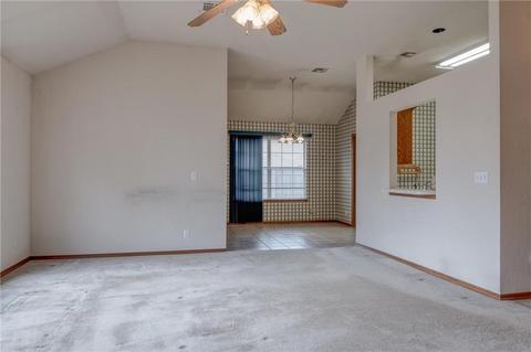1320 Rasheed Rd, Edmond, OK 73003 photo 4