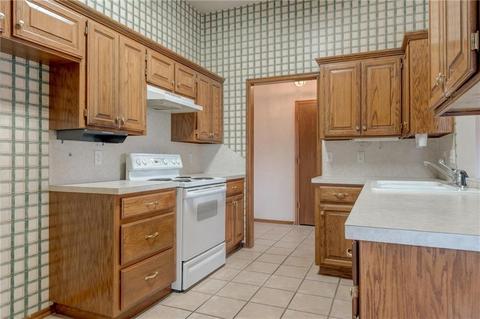 1320 Rasheed Rd, Edmond, OK 73003 photo 7